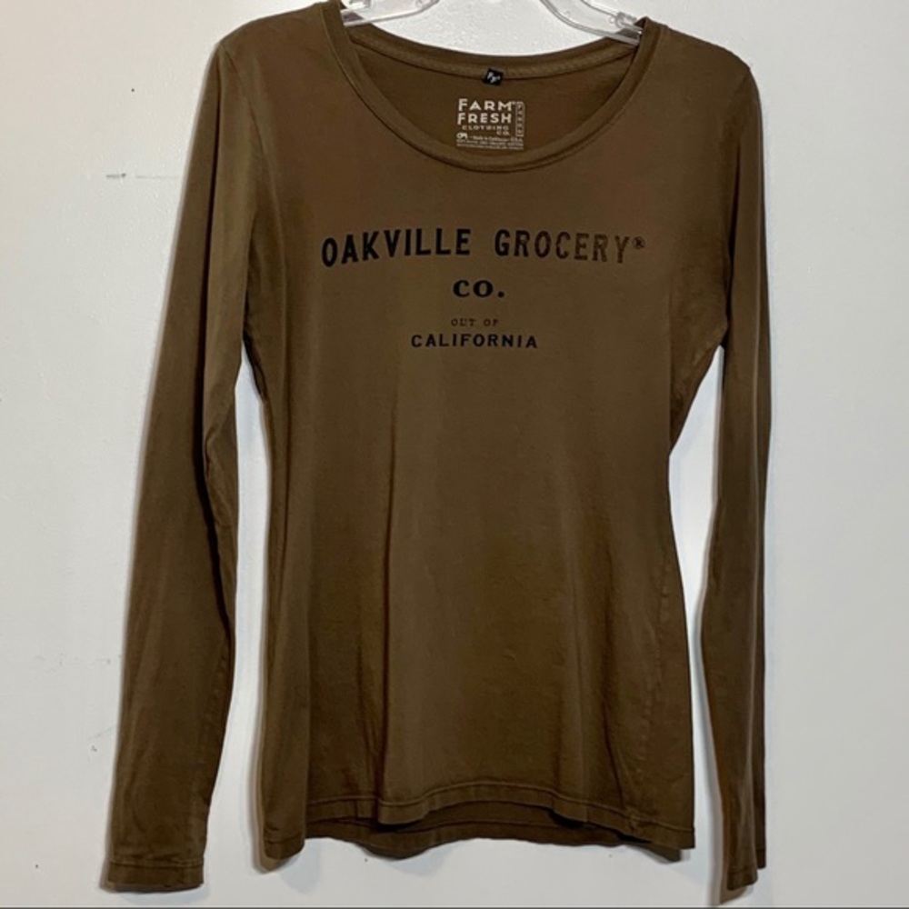 EUC Oakville Grocery Co brown long sleeve‎ T-shirt